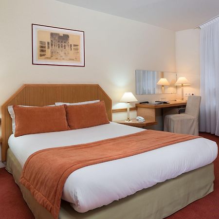 Hotel Fertel Etoile Paris Luaran gambar