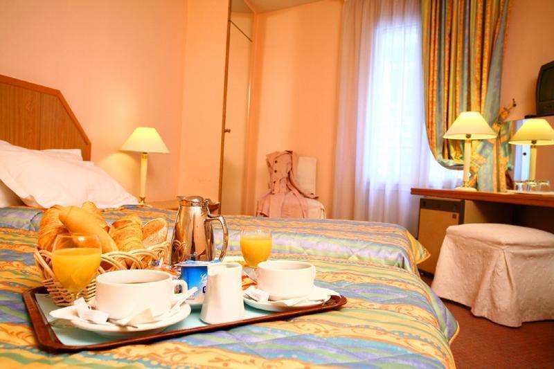 Hotel Fertel Etoile Paris Restoran gambar