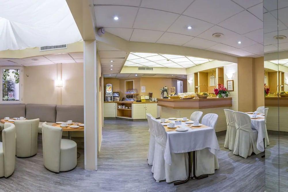 Hotel Fertel Etoile Paris Luaran gambar