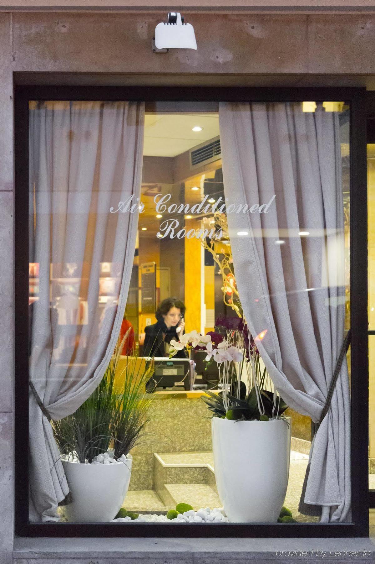 Hotel Fertel Etoile Paris Luaran gambar